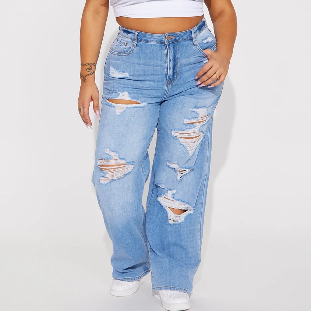 Ripped Wide Leg Jeans - Light Wash
